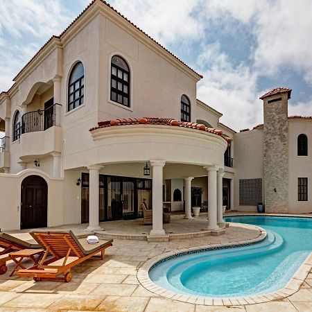 Lagoon Suites Guesthouse Cc 월브스베이 외부 사진
